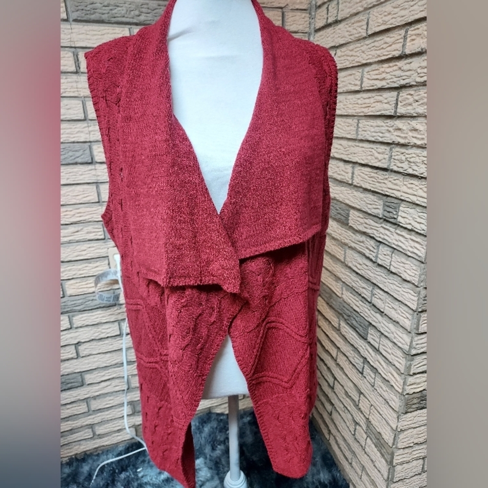 Coldwater Creek Women's  Open Front Sweater Vest Wine  Color Sz Large